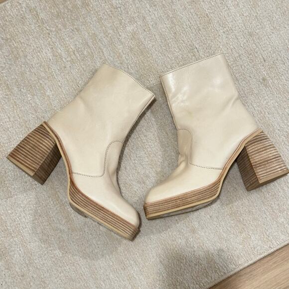 NEW Free People Ruby Platform Ankle Boots in Bone Size 39.5 EU - Picture 3 of 12